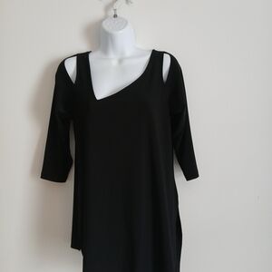 Sympli Classic Black 3/4 Sleeve Top